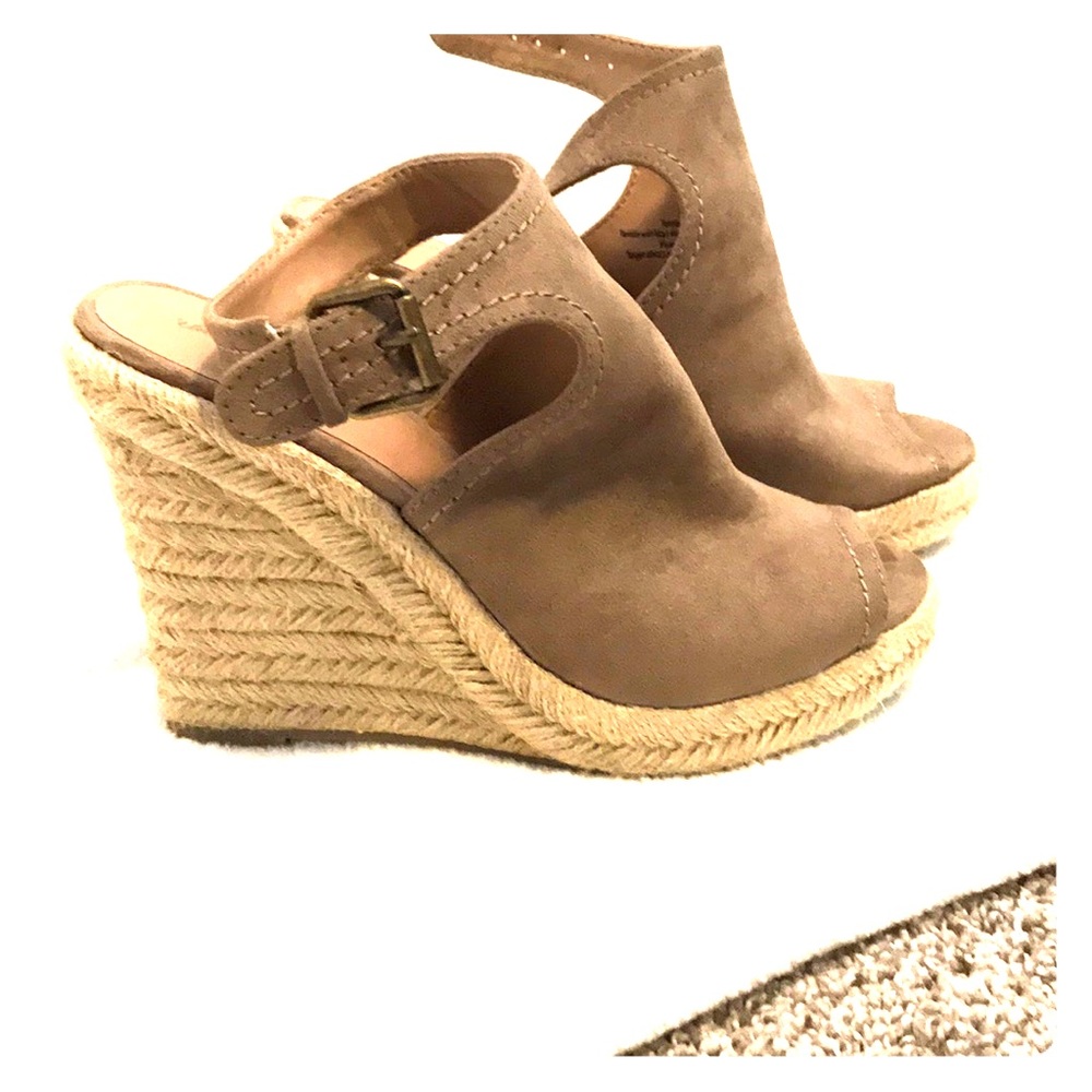 Olive suede wedges